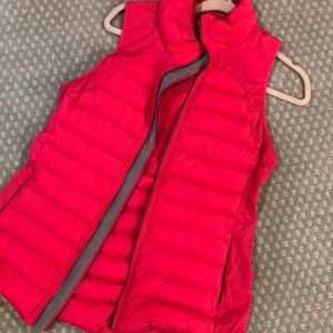 Lulu lemon pink vest